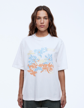 Load image into Gallery viewer, Vintage Floral Tee | Ena Pelly