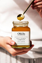 Load image into Gallery viewer, Salt Scrub Jar / Olieve &amp; Olie