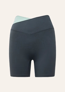Wander 5" Bike Shorts, Thunder/Dusty Mint | P E Nation