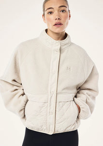 Technique Quilt Jacket in Cloud | P E Nation