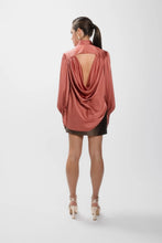 Load image into Gallery viewer, Regal Shirt Rose | Realm Origin