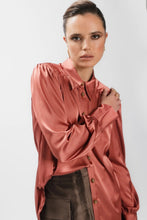 Load image into Gallery viewer, Regal Shirt Rose | Realm Origin