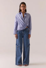 Load image into Gallery viewer, Taven Shirt, Cornflower Stripe | Sovere Studio