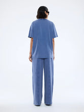 Load image into Gallery viewer, Jessie Oversized Tee Varsity Indigo Wash / Ena Pelly