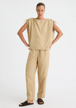 Load image into Gallery viewer, Thea Pant Sand | Morrison