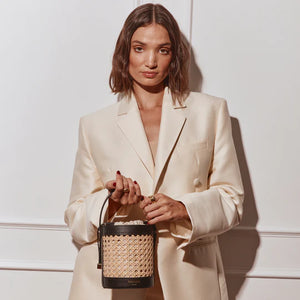 Brittany Black Rattan Bucket Bag | Vestirsi