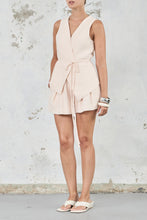 Load image into Gallery viewer, The Linen-Blend Wrap Vest / Friend of Audrey