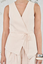 Load image into Gallery viewer, The Linen-Blend Wrap Vest / Friend of Audrey