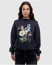 Load image into Gallery viewer, Vintage Bouquet Sweatshirt Vintage Black | Ena Pelly