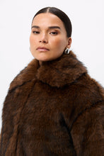 Load image into Gallery viewer, Miranda Jacket Walnut Brown / Mossman