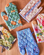 Load image into Gallery viewer, Field of Dreams in Colour Oven Mitten | KIP &amp; CO