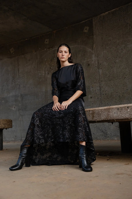 Moni Gown, Noir Éclat | One Fell Swoop