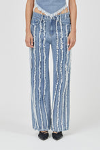 Load image into Gallery viewer, Trace Distressed Jean | Third Form