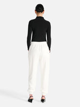 Load image into Gallery viewer, Penny Pintuck Trackpant vintage White / Ena Pelly