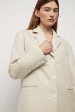 Load image into Gallery viewer, Filippa Blazer, Winter White | FRIEND of AUDREY