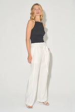 Load image into Gallery viewer, Destiny Top - Black / Hansen &amp; Gretel