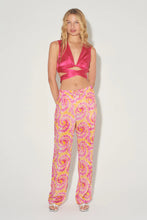 Load image into Gallery viewer, Whitaker Top, Magenta | Hansen &amp; Gretel