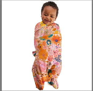 Pinky Field of Dreams Swaddle | Kip & Co