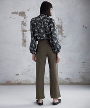 Load image into Gallery viewer, Nelson Linen Pant Olive | Morrison